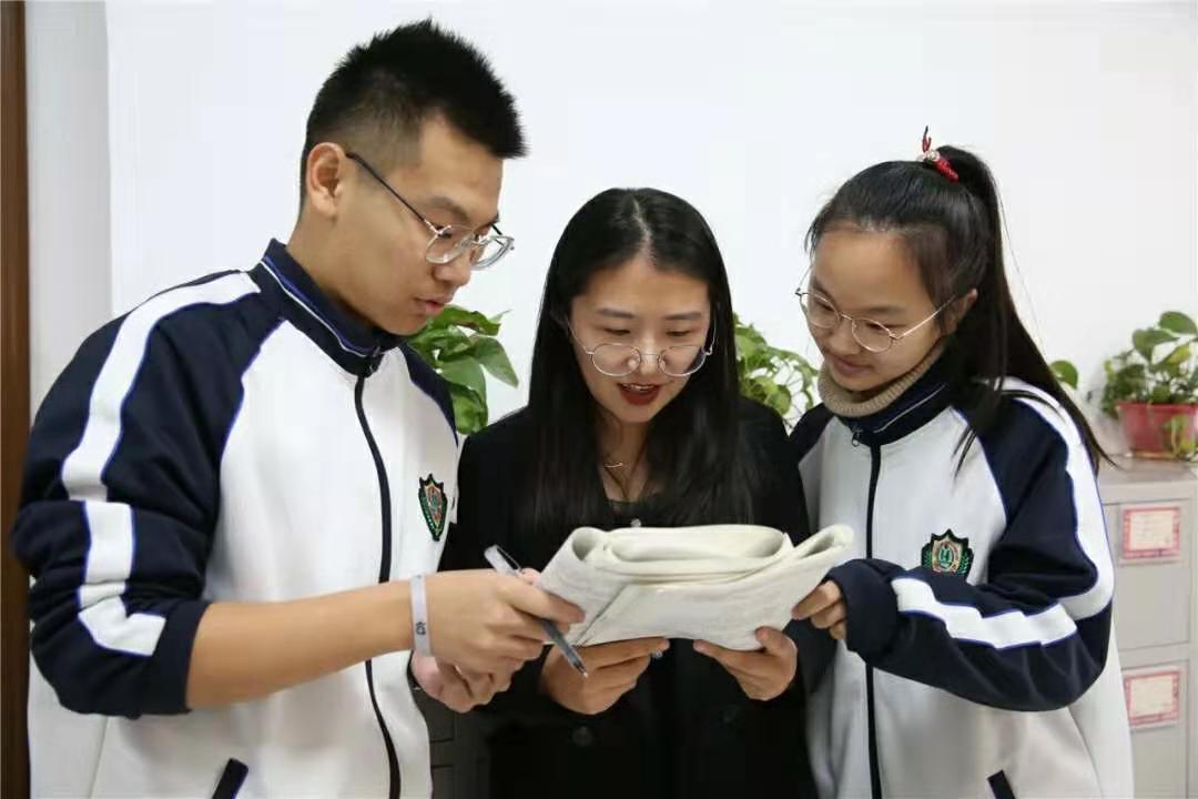 本科批次征集志愿，民办院校集体降分录取，这是怎么了？