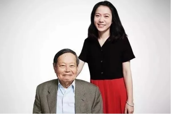 翁帆第一任丈夫是谁 翁帆的前夫照片-千百科