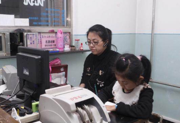 国家鼓励生育三胎，年轻人表示不愿生？2021新提议获家长支持