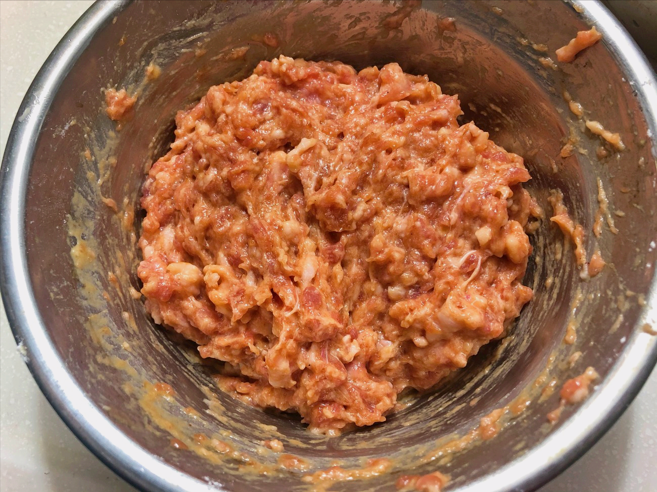 汆牛肉丸子的做法(汆牛肉丸子的做法家庭做法) - 美食网