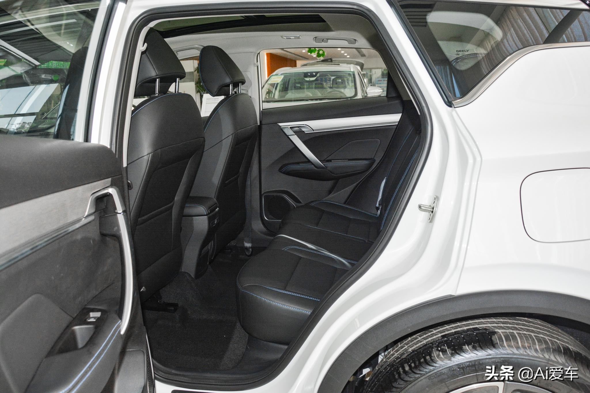1.4L油耗好养，增压自动挡家用SUV，便宜空间够用，吉利缤越PHEV