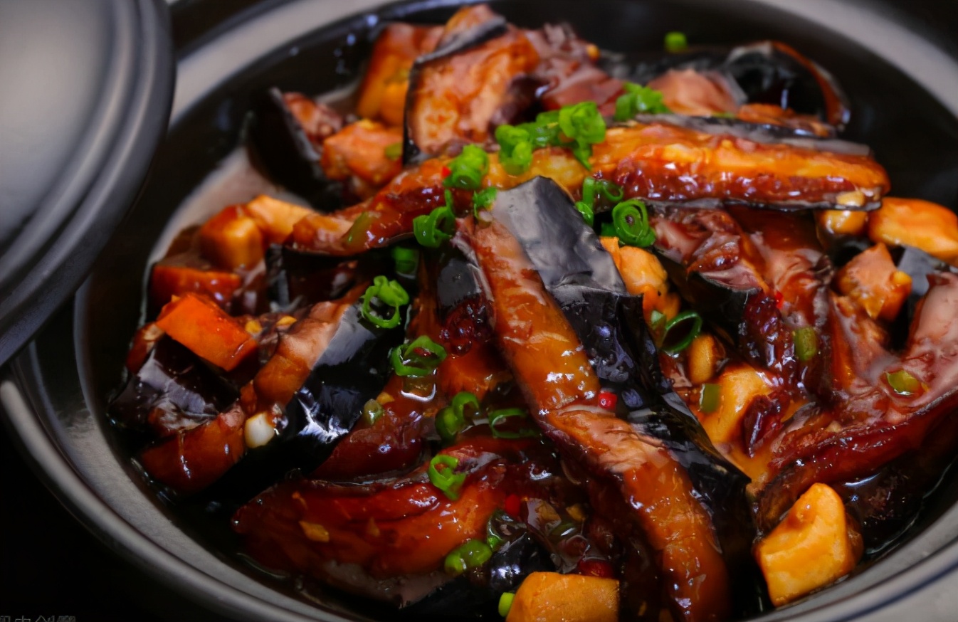 红烧茄子的做法视频 最简单的梅菜扣肉做法-皮皮百科