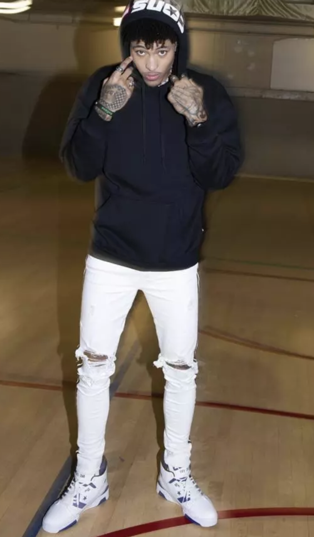 nba哪些人穿probb（签NBA最帅球星，复刻J博士经典战靴，昔日霸主匡威回归动作不小）