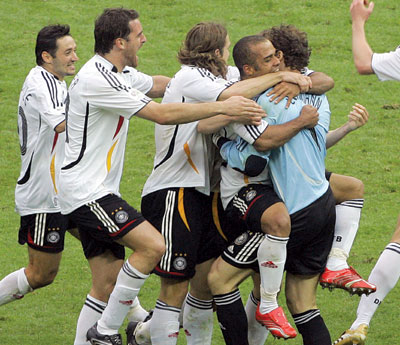 2006阿根廷世界杯视频(德意志复兴之战——简述2006年世界杯阿根廷德国之战)