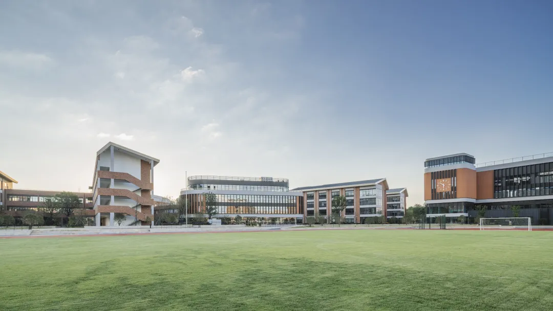 成绩耀眼！杭州各国际学校21届升学情况汇总