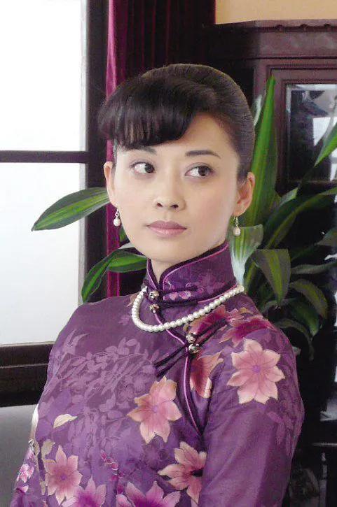 2006年出演的電視劇《新結婚時代》讓我們知道了什麼叫