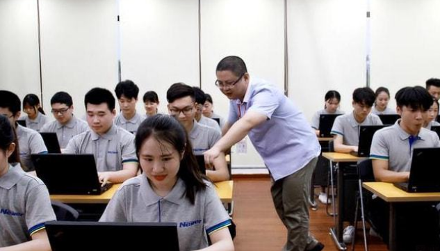 单招和高考进专科有啥不同之处？区别很大，别等到报考时才了解