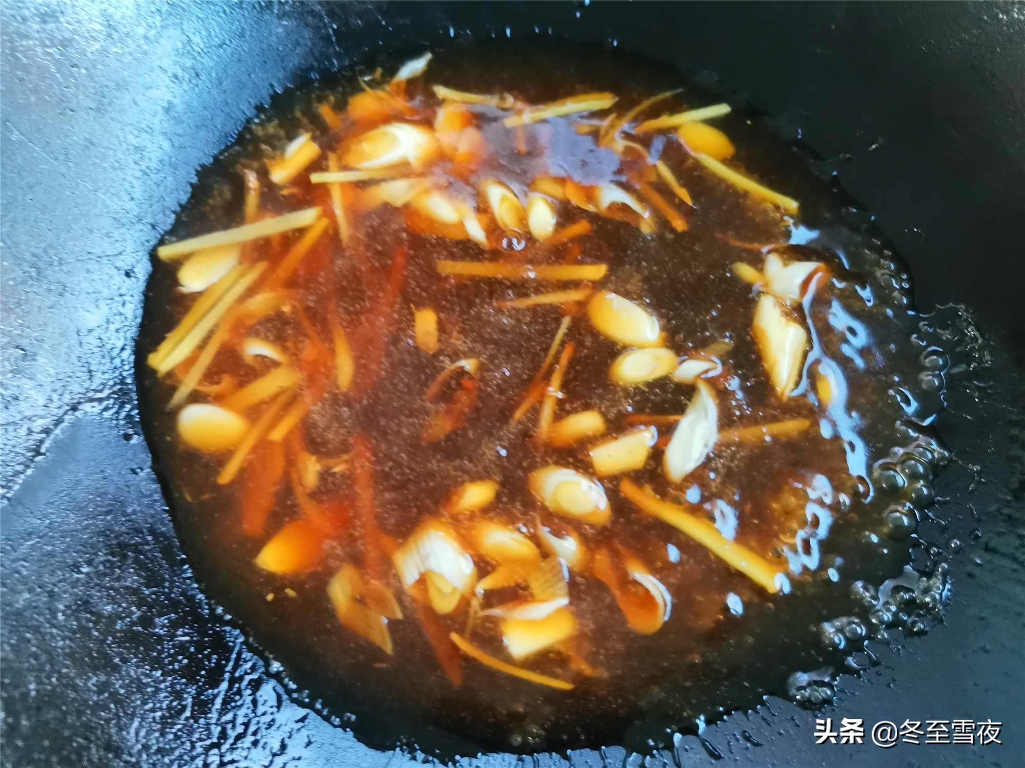 超市卖的冷冻巴沙鱼怎样做好吃？教你这个做法，外香里嫩特下饭