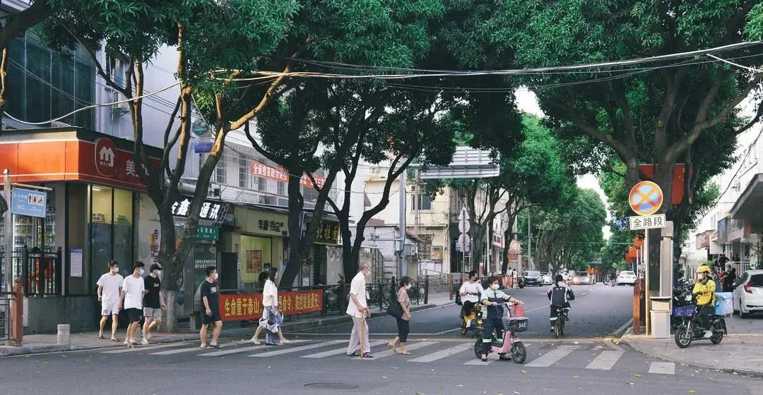 闲不住了！寻一抹温柔秋色~