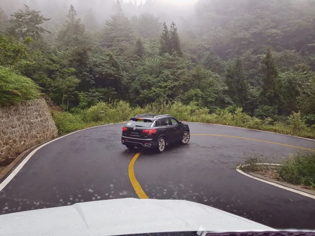 一口气试完大众的十几款SUV，我们来谈谈感受