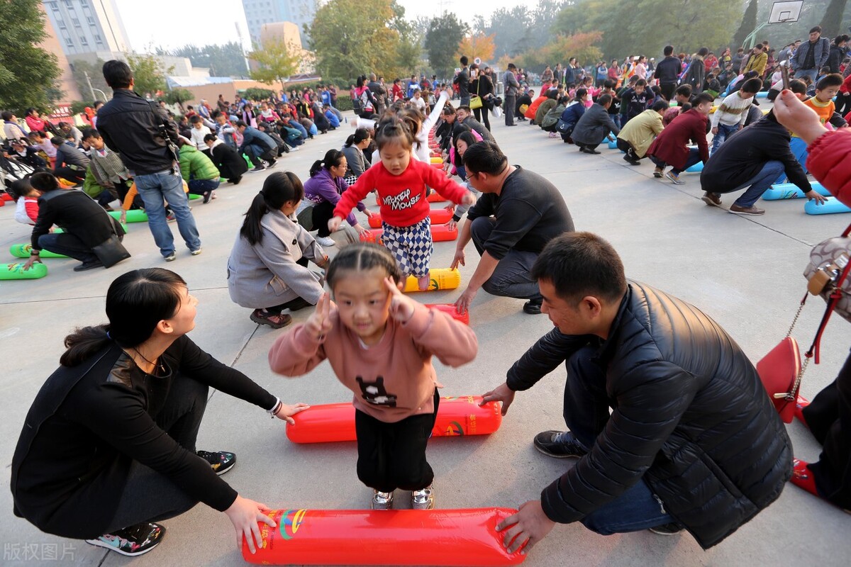 精選幼兒園親子趣味運動會活動方案7篇,附親子活動