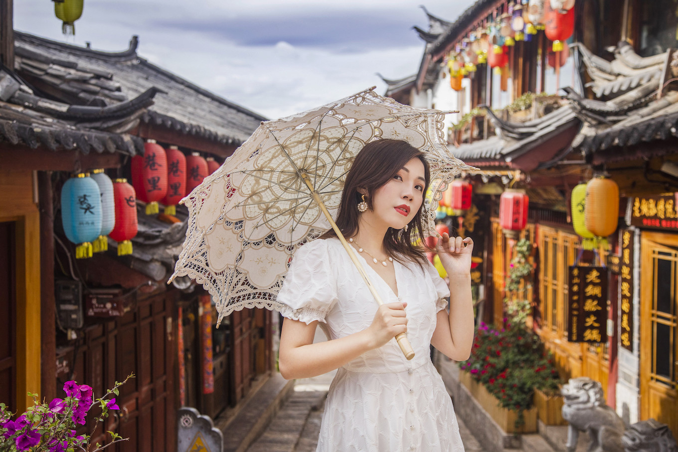 从丽江到泸沽湖，水性杨花开满六月天