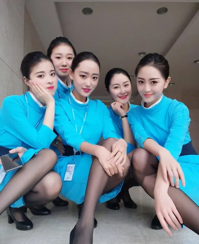 中国十大航空公司盘点，你喜欢的空姐在哪里？