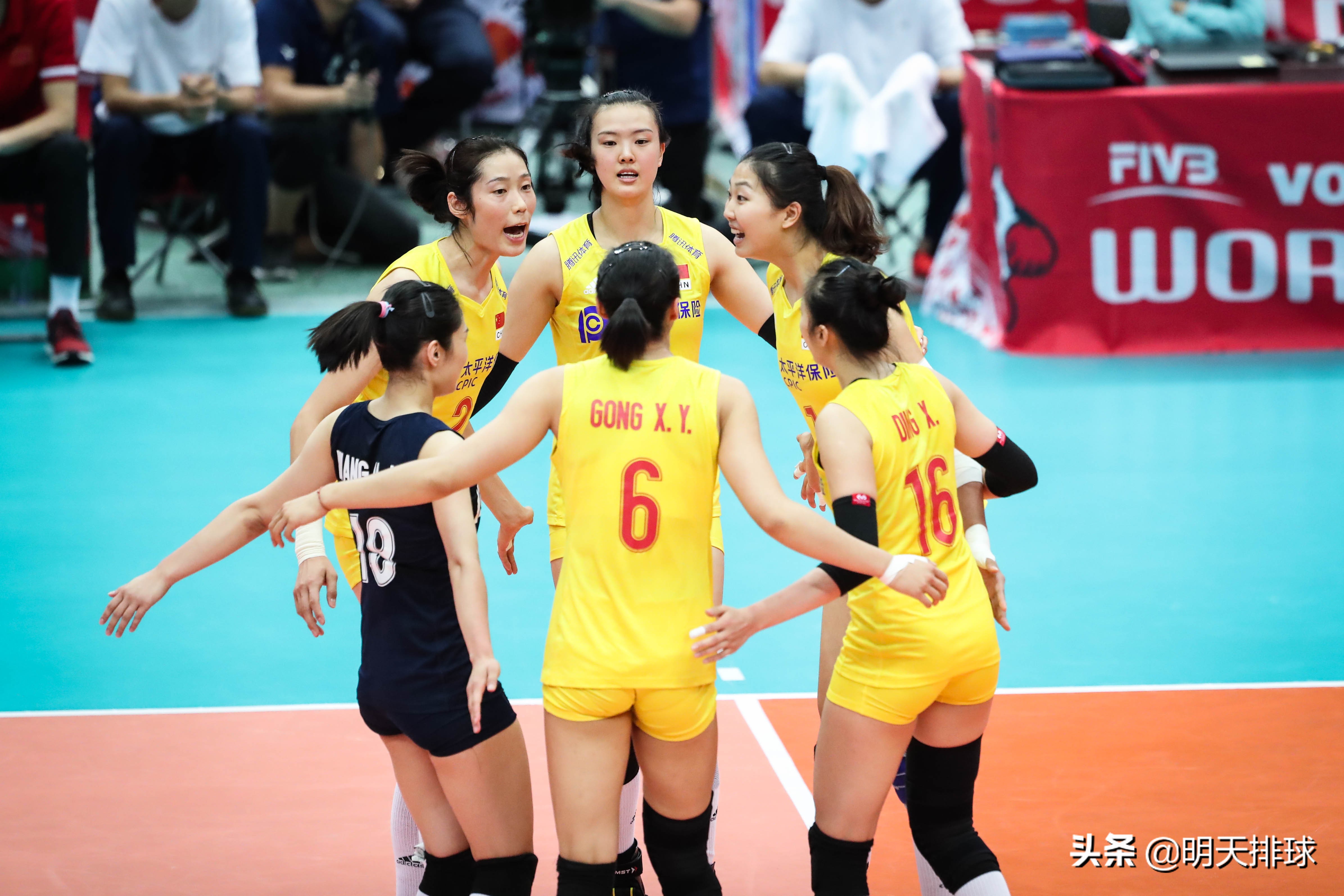 队史“三大赛”第十冠：中国女排提前一轮夺得世界杯冠军