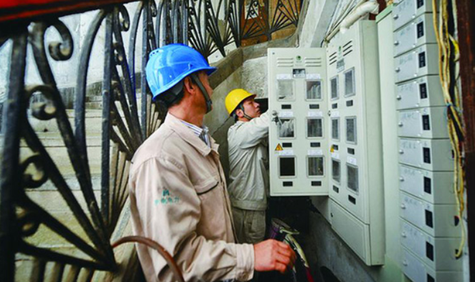 211名校硕士又如何，辛苦考上国家电网，最终还不是进退两难