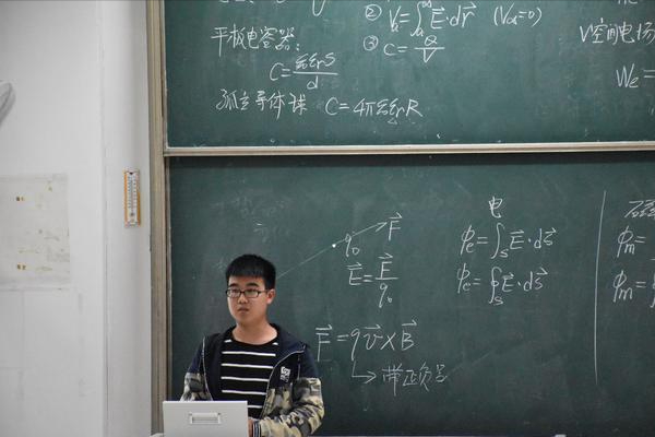 如何制定大学阶段性的成长目标？自学考试必须安排在日程之上