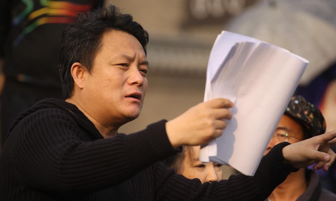 警徽天职一共几部(郭靖宇《南洋女儿情》将袭,《小娘惹》班底操刀