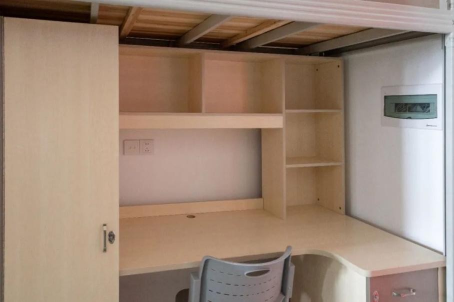 内外景直击！湖北“神仙”宿舍曝光，配置豪华，上学宛如度假