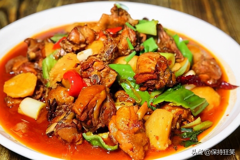 重庆十大特色菜与新疆十大名菜全攻略