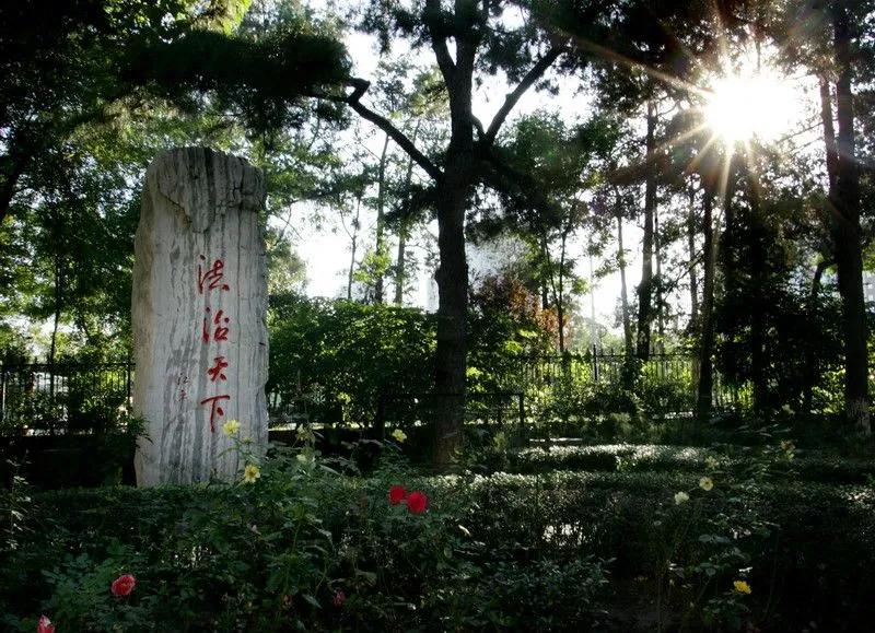 35所政法类高校排名！“上政”排名第4，前10强高校是哪所？