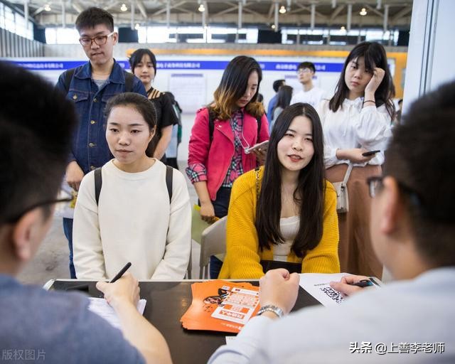 考上一本意味着什么？生活和工作的选择权，正打脸“读书无用论”