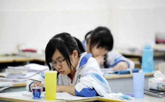 近98%的学生将考不上重点大学，过来人劝家长，别过早“晒娃”