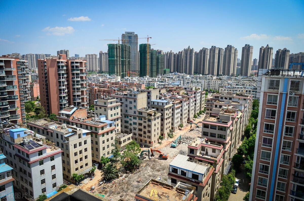 就算是城中村改造，就问你强拆了我的房子之后打算怎么赔？