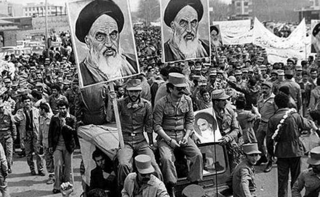 美国和伊朗交恶的起因「伊朗为什么和美国交恶」