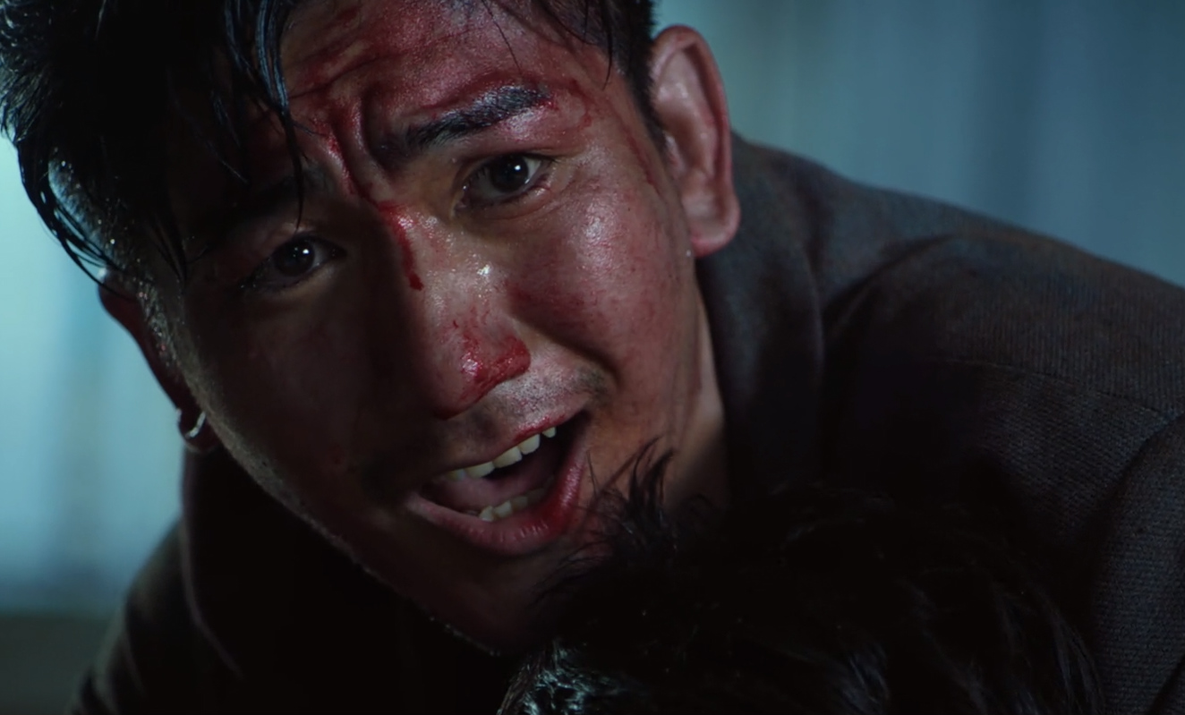 低调开播,"港味"十足的《绝密追击》,竟摸到了网大的天花板?