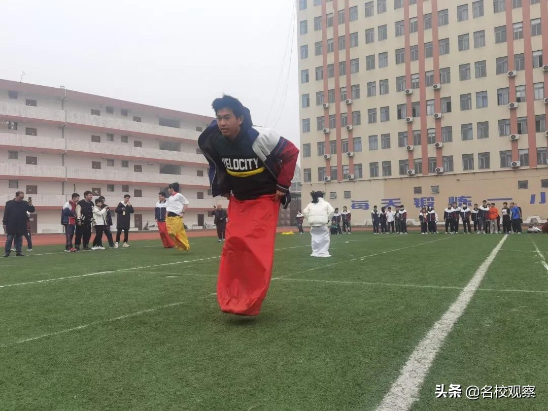 致青春，给梦想！成川外学子，用朝气与活力，尽展激情、健康阳光