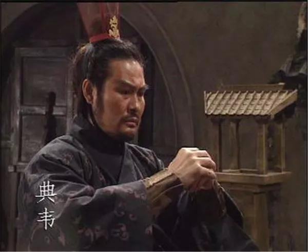 三国里荀彧和荀攸是什么关系荀攸荀彧关系