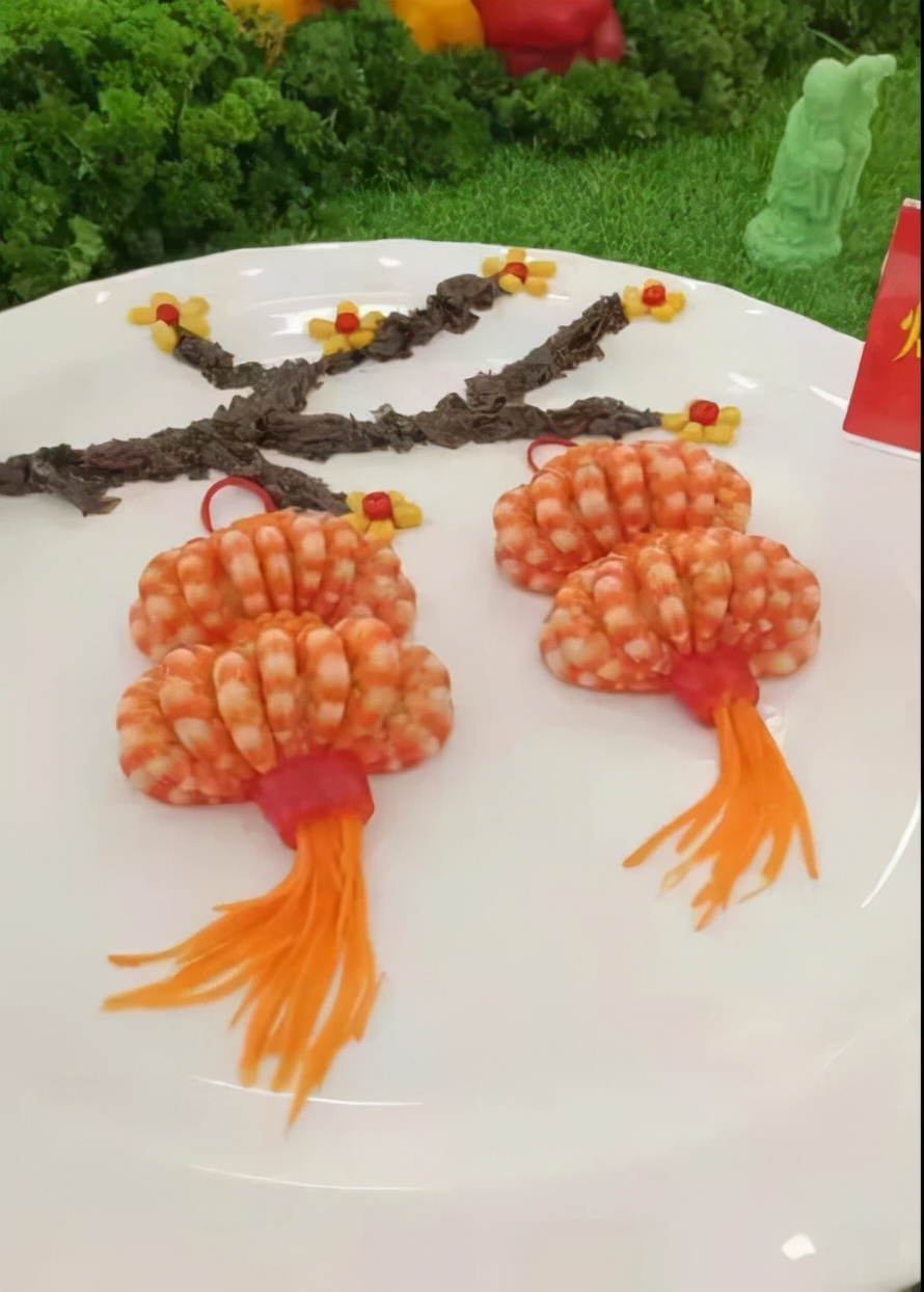 6米长蛋糕“免费”赠送！东北这所“吃饭”大学火了