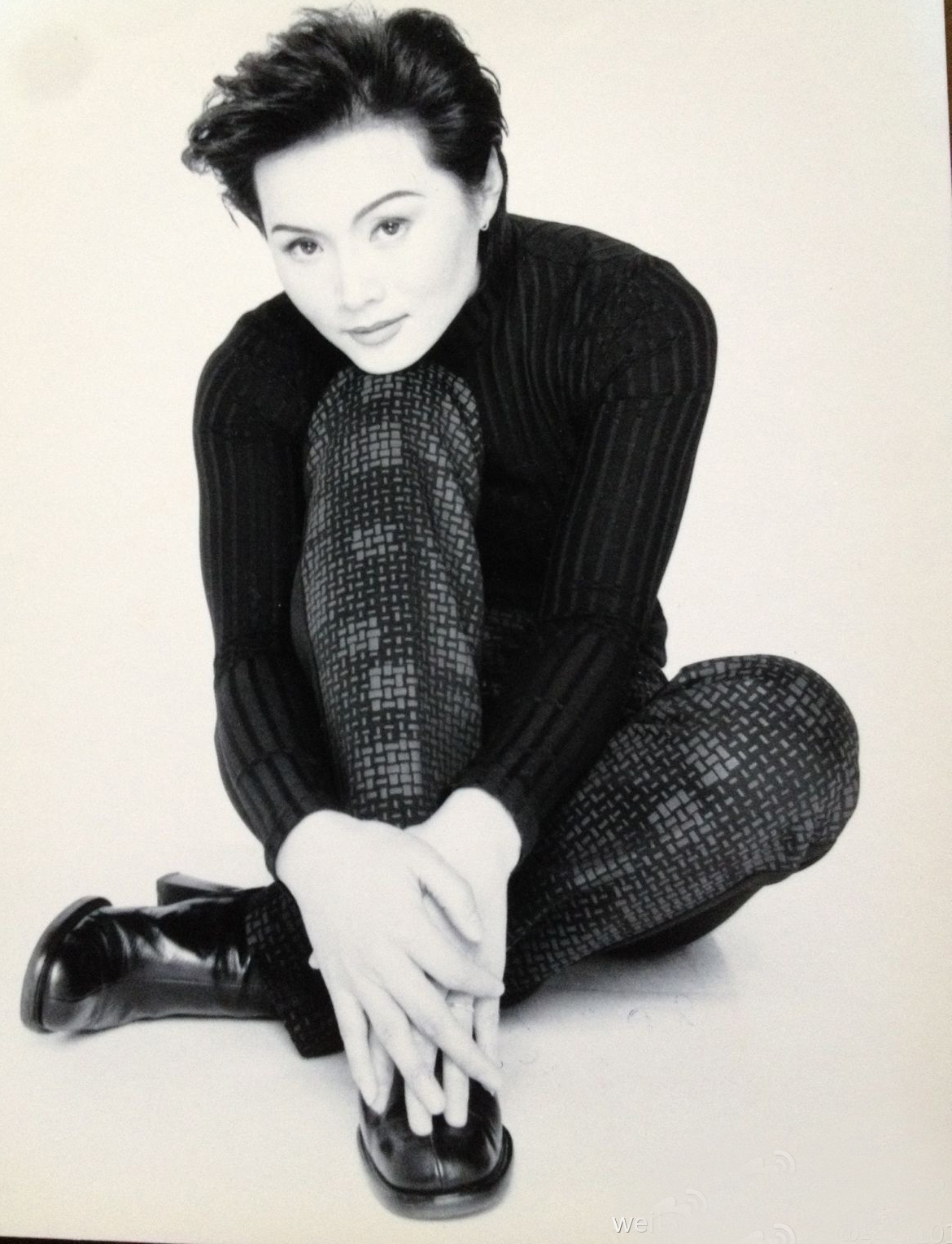 她演技好,气质好,与初恋丈夫磕绊相爱一生,老年演"妈妈"翻红