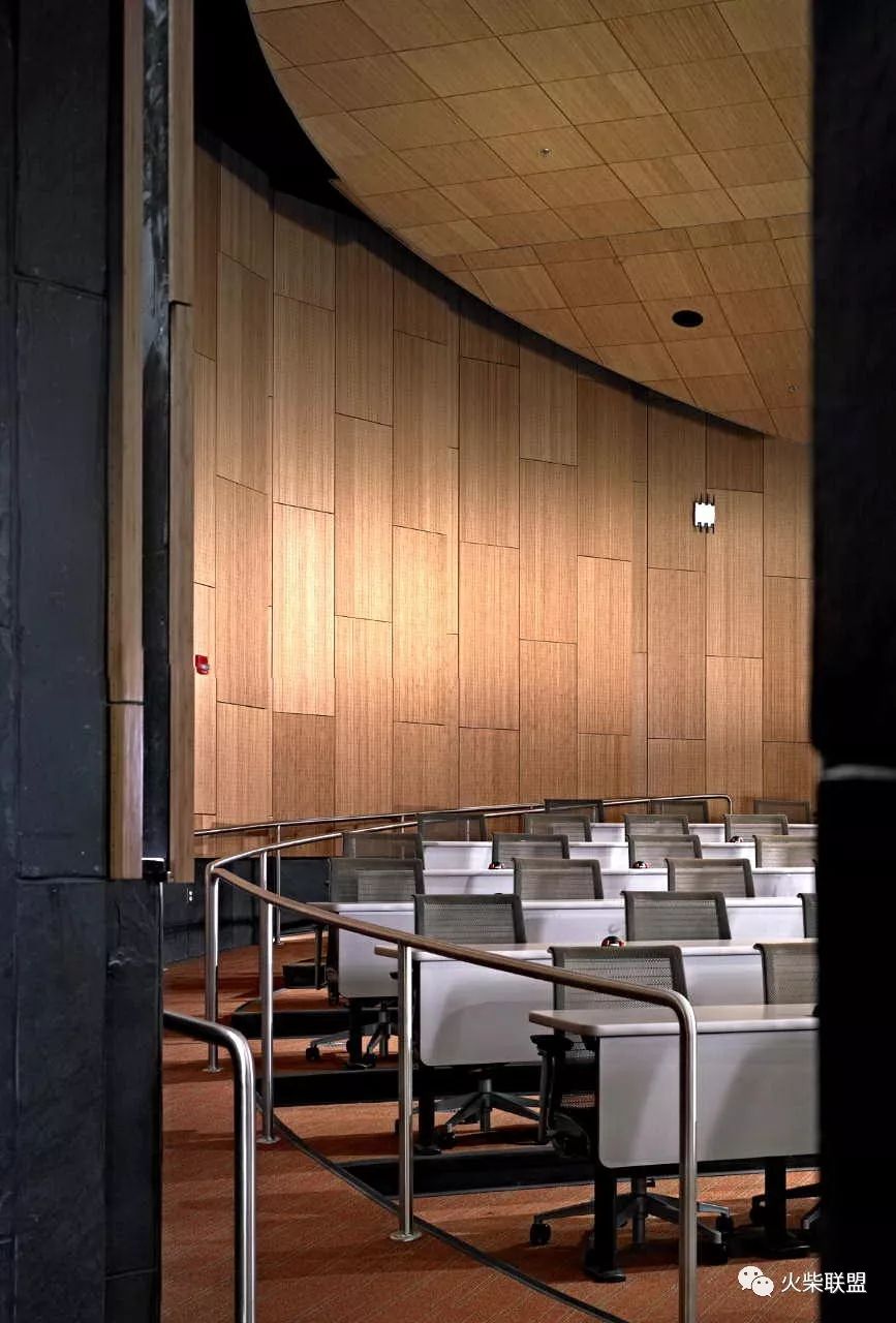 国内外优秀大学校园设计作品，看看别人的大学可以有多美