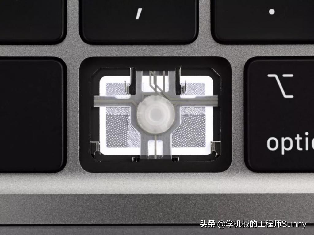 全新 16 英寸 MacBook Pro拆解