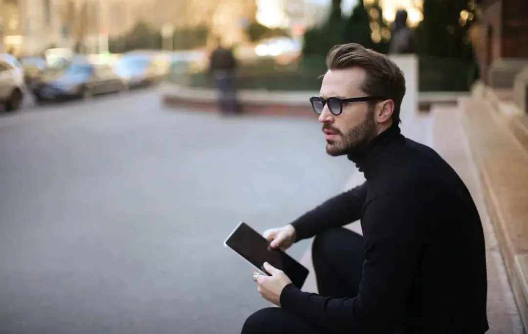 异地买房，在酒店住了十几天，我们经历的一波三折