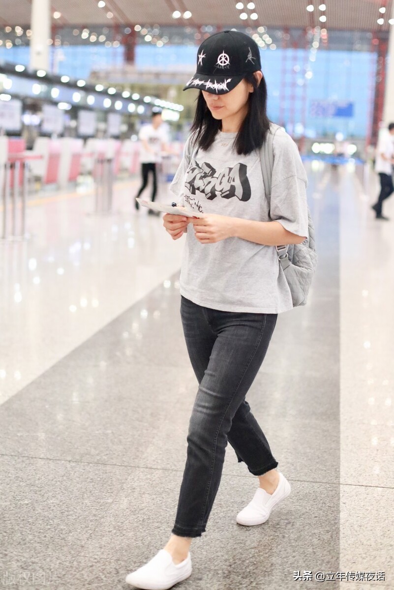 胡可的《三叉戟》,《推拿》《快嘴李翠莲2》《小神龙俱乐部》