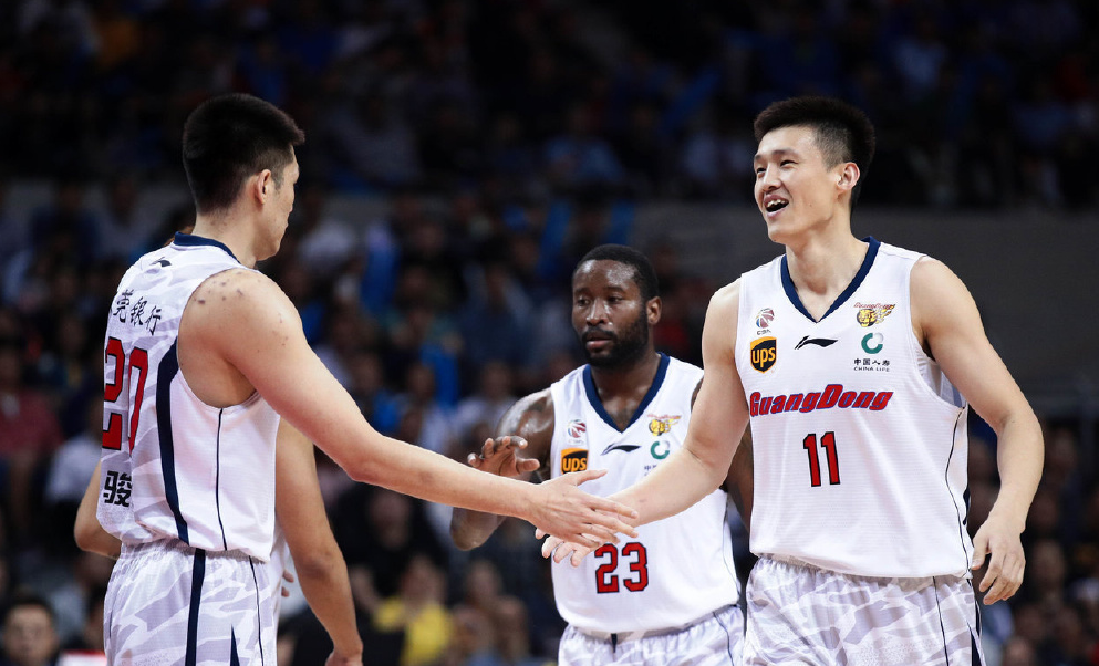 斯隆现在和哪个队续约了没(广东夺冠功臣离开cba!