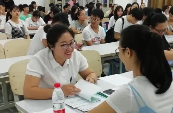 大学住宿也有“潜规则”？大学生要知晓，尤其是女同学要避免吃亏