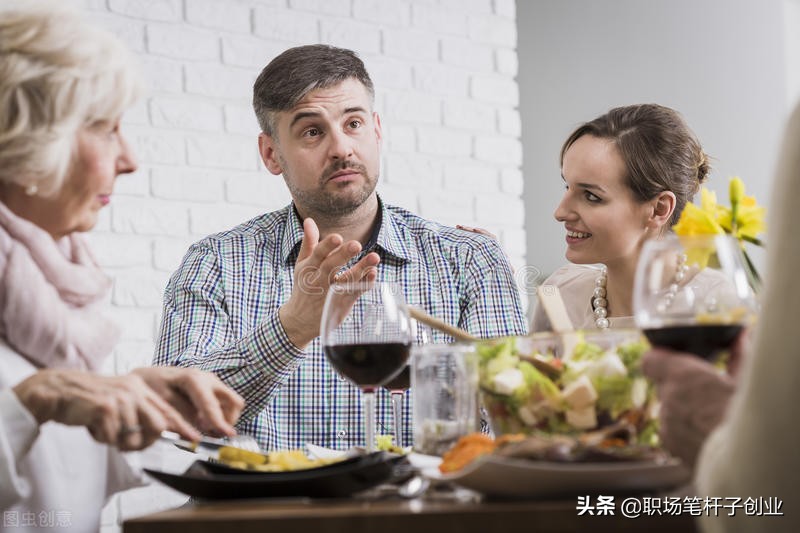 饭局上，如何给领导敬酒？3句“敬酒词”，让领导提拔，客户满意