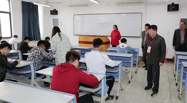 最新消息：17省市高考成绩查分时间公布，录取预测分数线已出炉