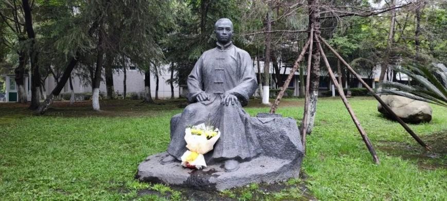 震撼！四川大学海外宣传片“刷爆”朋友圈，引发海外网友关注！