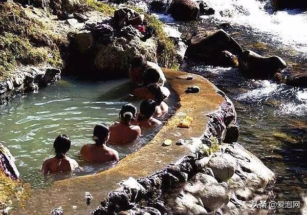 这才是四川最美的野温泉，水好景色美！