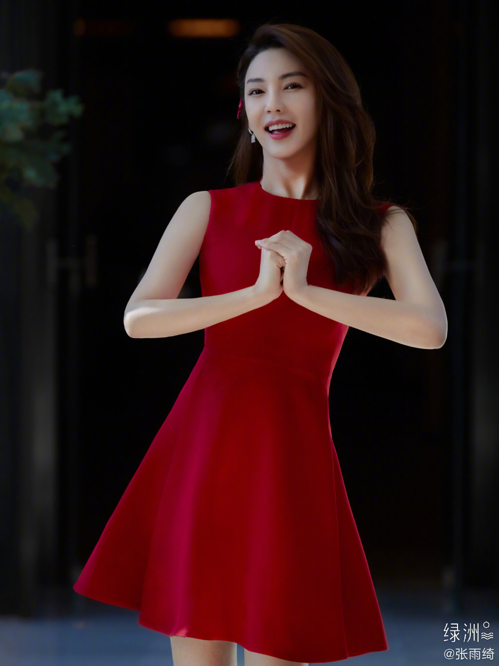 情人节，哪个星座的女神红装，最得你心？