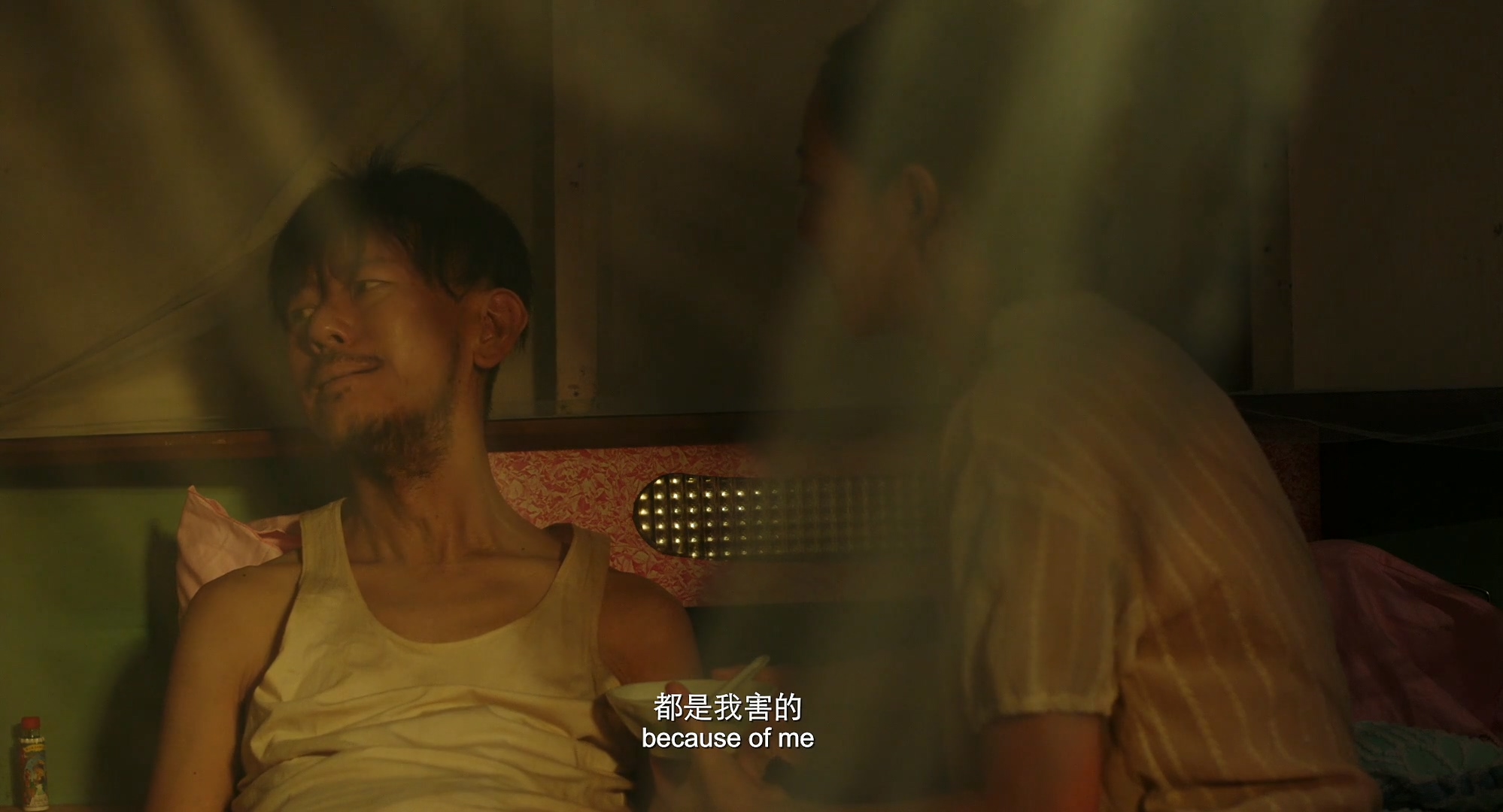 把邻居家的门砸坏以后，诡异的事情接连不断：马来西亚恐怖电影