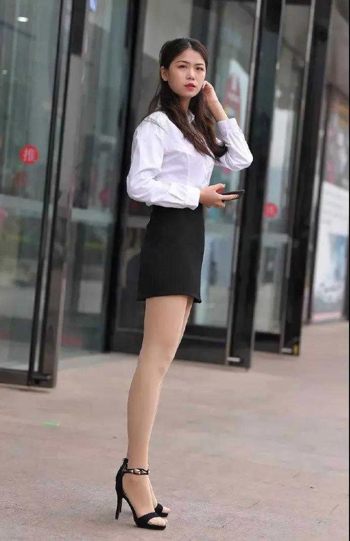 街拍美女图片