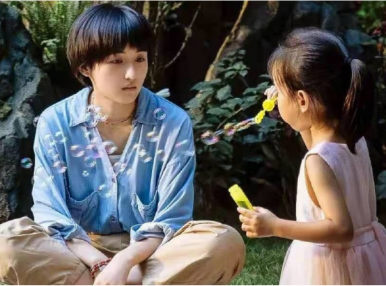 《我的姐姐》9月在韩国上映，用委婉沉重的亲情，讲述女孩的成长