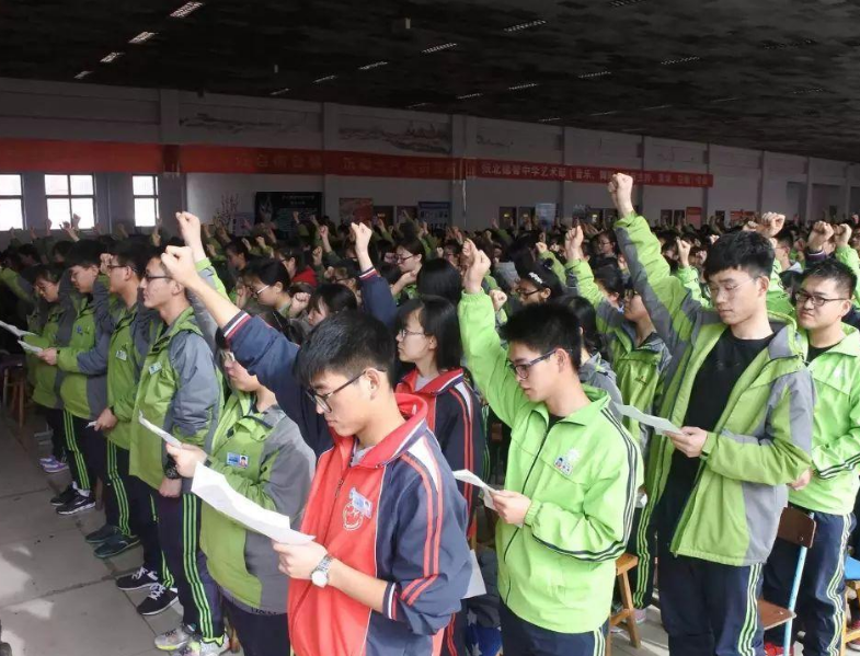 2021年高考人数1000多万，学生竞争压力很大，可依旧有3个好消息