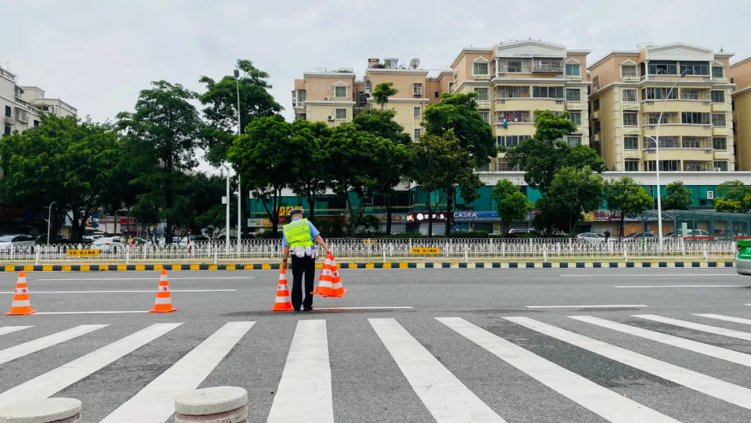 零伤亡、零事故、零拥堵！这是珠海交警2021高考答卷，请查收！