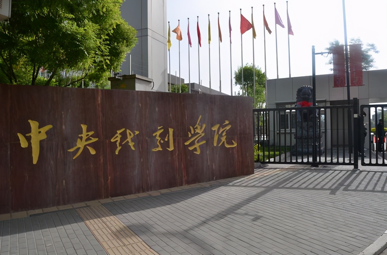 疫情影响下：2021届美术生遭遇八大最惨事件，你遇到几个？